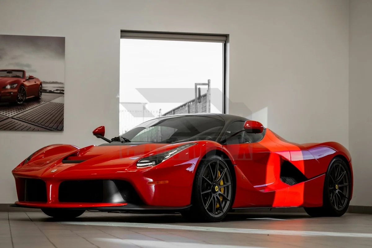 Ferrari LaFerrari - photo 1