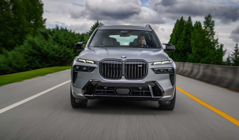 BMW X7 كامل
