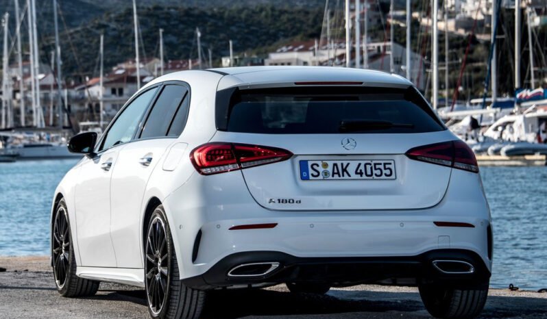 MERCEDES Classe A كامل