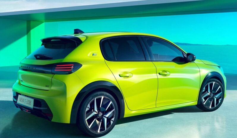 PEUGEOT e-208 voll