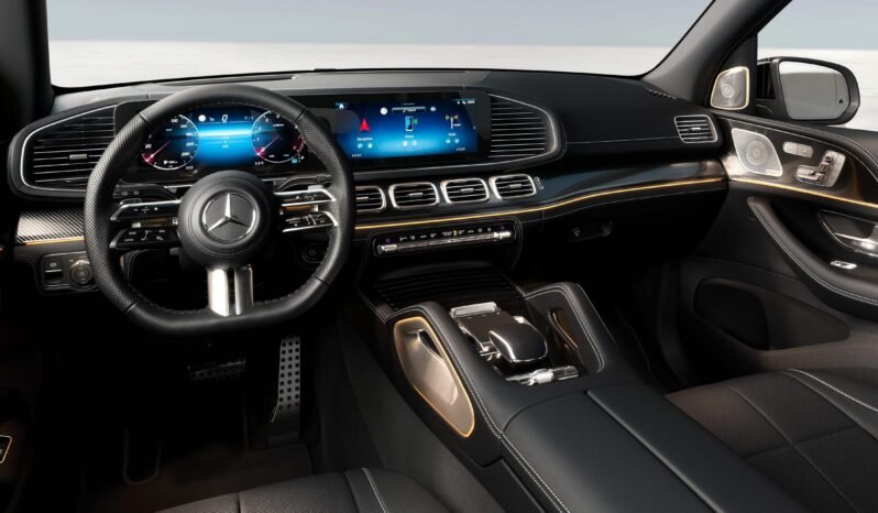 Mercedes GLS كامل