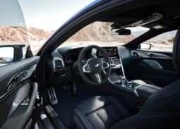 BMW Série 8 Coupé كامل