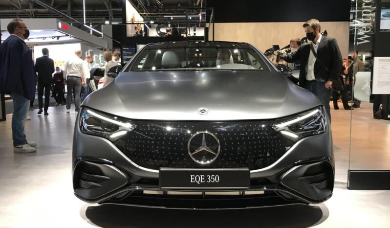 MERCEDES EQE full