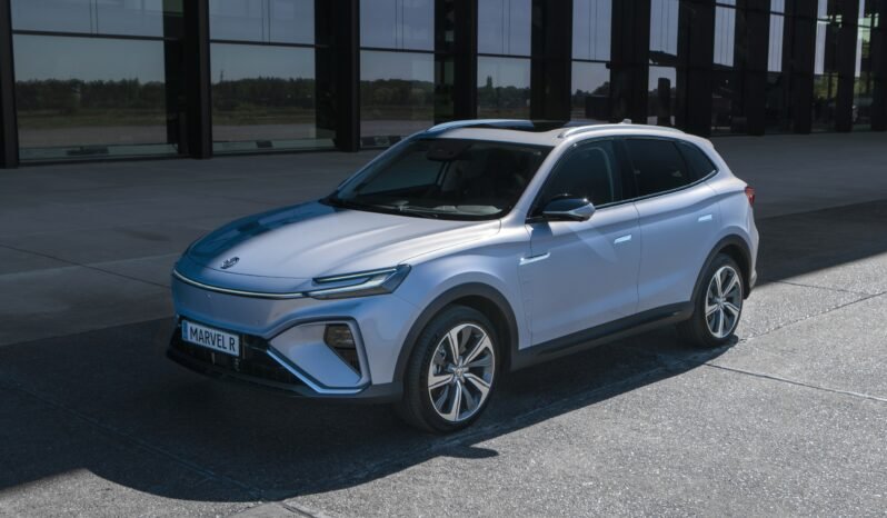 MG Marvel-R كامل