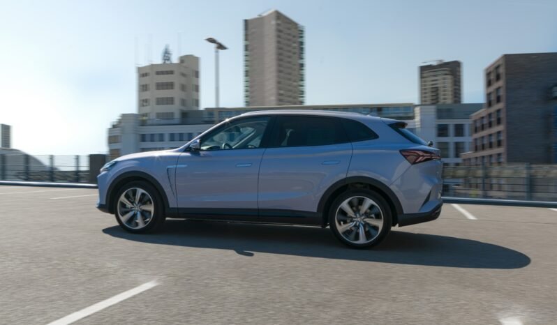 MG Marvel-R كامل