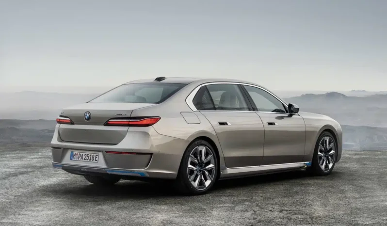 BMW Série 7 PHEV полный