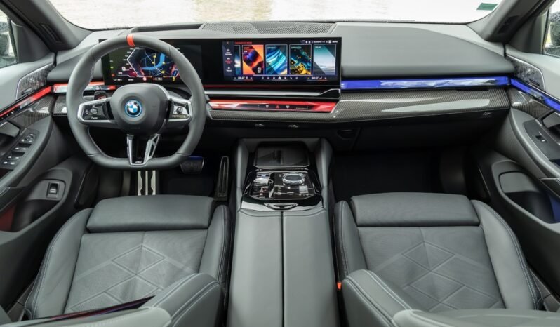 BMW i5 كامل