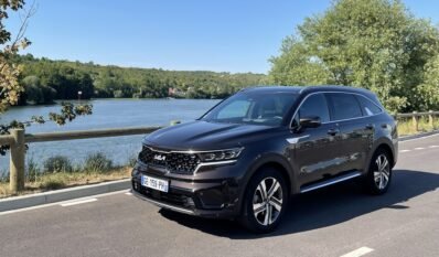 KIA SORENTO HYBRID