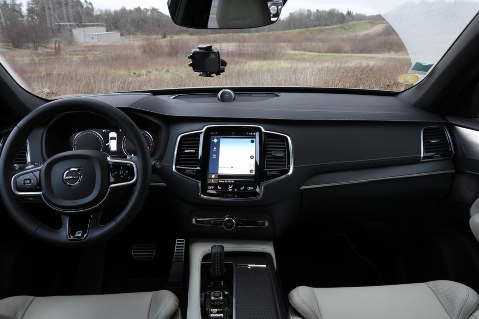 VOLVO XC90 PHEV