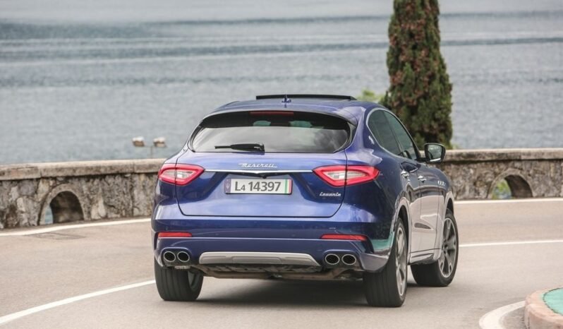 
								MASERATI Levante complet									