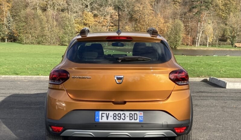 
								DACIA Sandero Stepway complet									