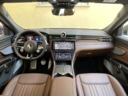 MASERATI Grecale completo