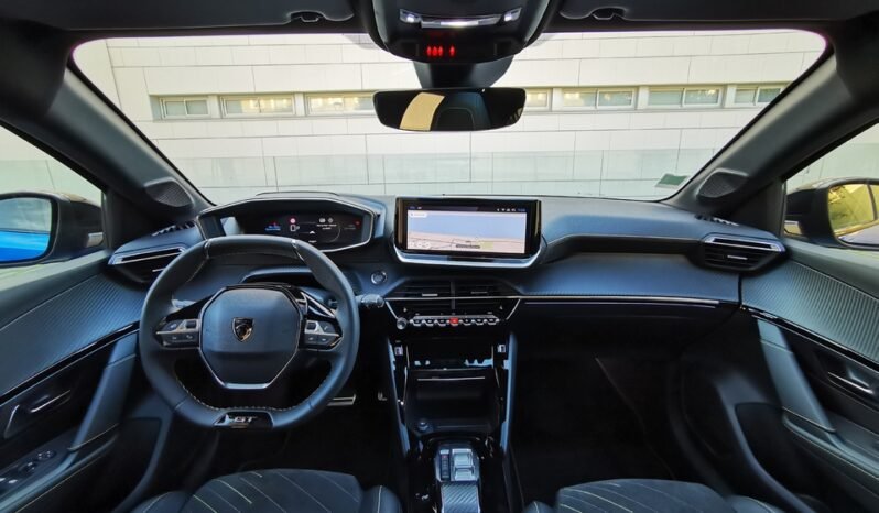 PEUGEOT 208 كامل