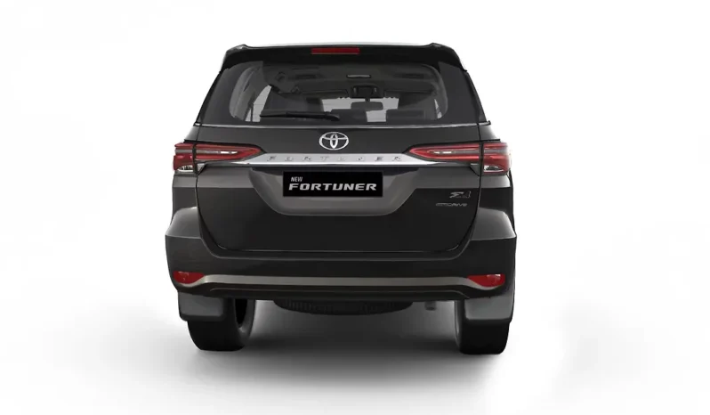 TOYOTA Fortuner completo