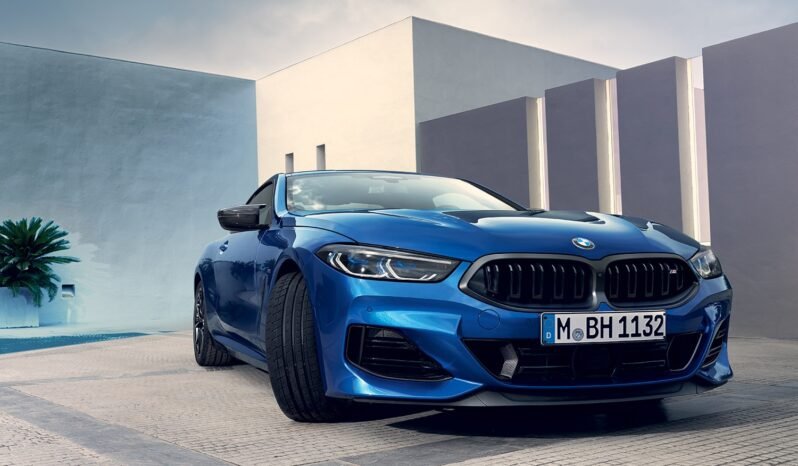 BMW Série 8 Coupé كامل