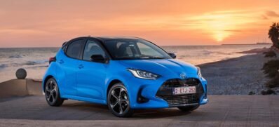 TOYOTA Yaris HEV