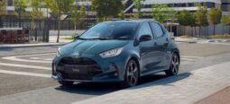 TOYOTA Yaris HEV