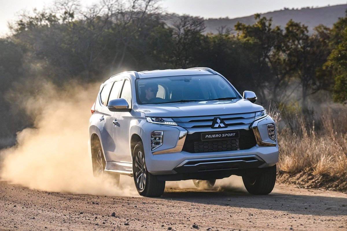 MITSUBISHI Pajero Sport
