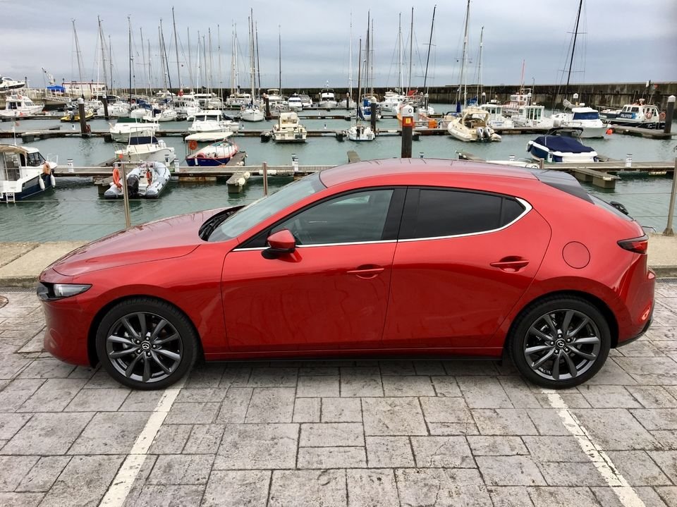 MAZDA CX-3
