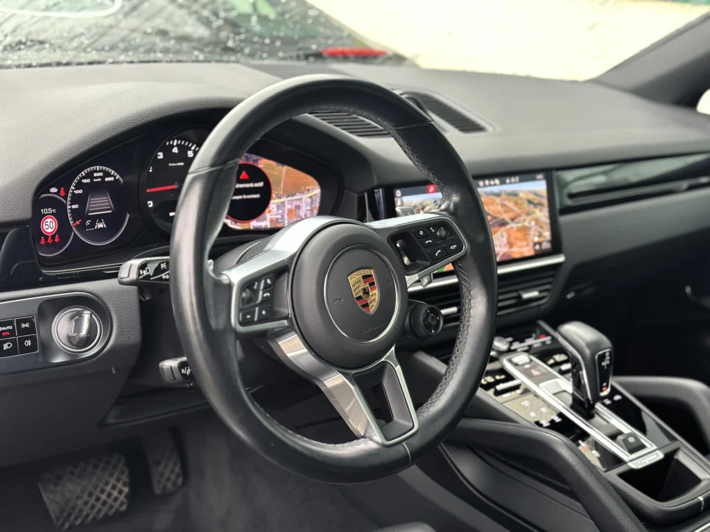 PORSCHE Cayenne Coupé