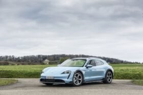 PORSCHE Taycan Cross Turismo