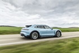 PORSCHE Taycan Cross Turismo